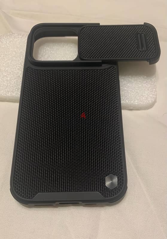 iPhone 14 Pro cover 6