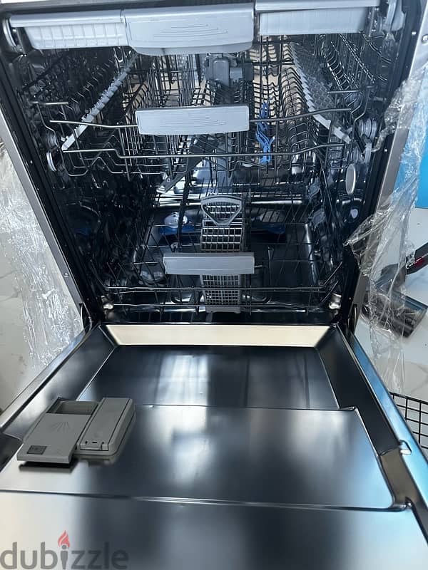 Hoover dishwasher 3