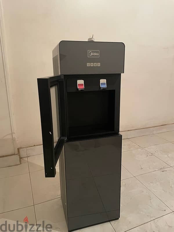 Dispenser Midea 1