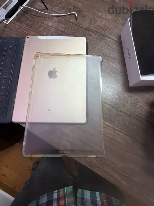 Apple iPad Pro 12.9 1