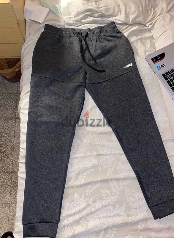 American Eagle pants 1