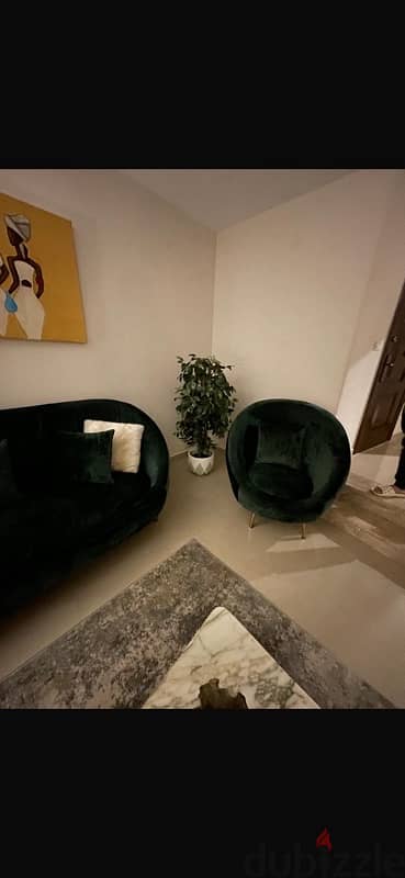 Modern Salon 1