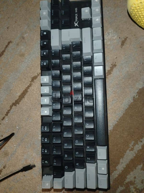keybord GK989B red switch Led Lighting 1