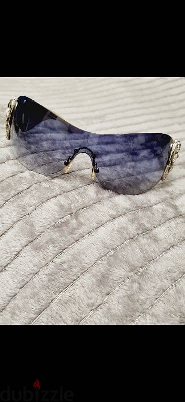 Sunglasse design from Dubai  Used