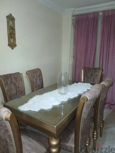 ترابيزة سفره ٦ كراسي