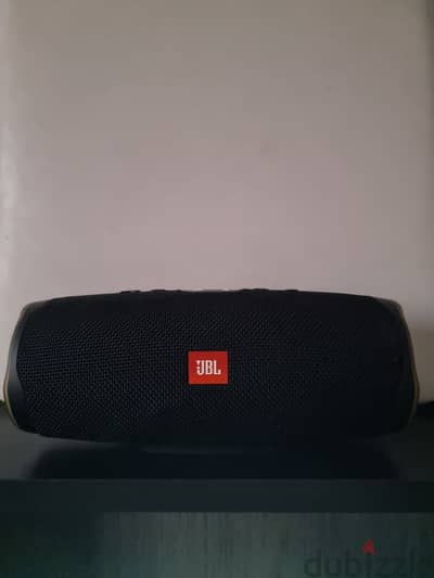 JBL Charge 4