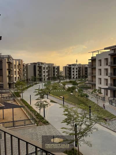 Ready to move in apartment in the heart of Beverly Hills, Sheikh Zayed, in Six West, SODIC