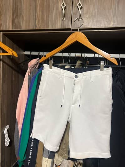zara short