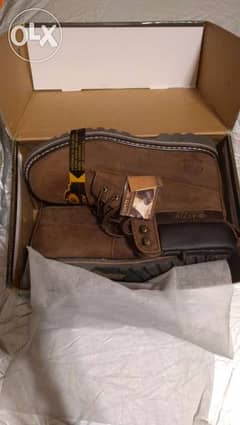 Activ safety boot shoes,brown size42 Original new 1100 instead of 1400 0