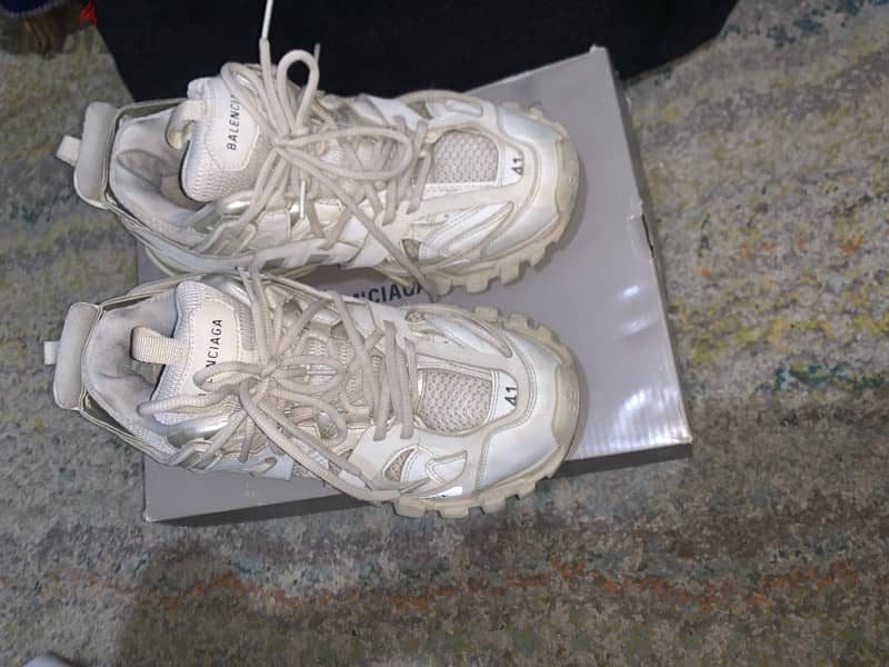 balenciaga track 2