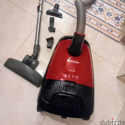 مكنسة توشيبا العربي 1600 وات شفط هائل سرعات حالة ممتازه