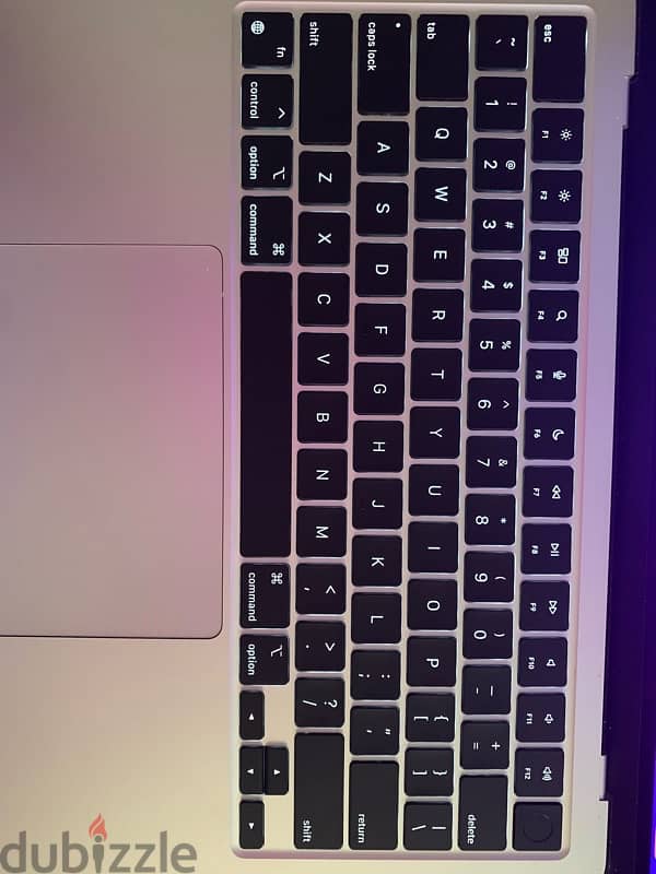 apple macbook air 13.6 m2 2022 3
