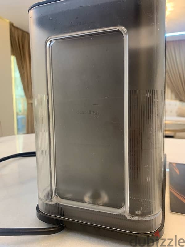 NESPRESSO Lattissima one Coffee Machine Black 4