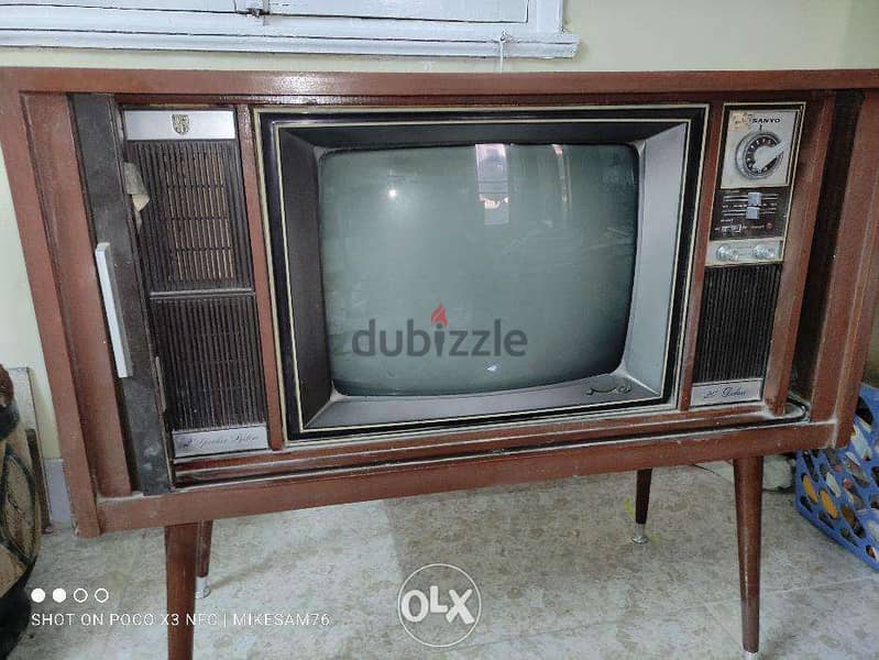Antique TV Sanyo 1970s 1