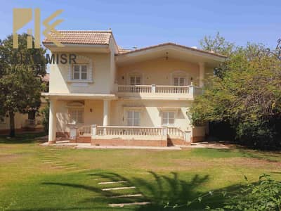 Villa 900m at a special price for quick sale in Mayfair Compound