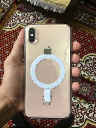ايفون xs max