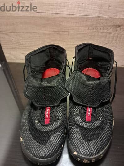 Outshock (Decathlon) 500 Boxing Shoes – Size 43