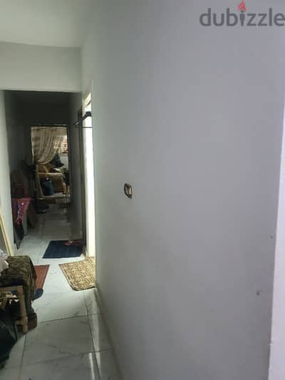 شقة للبيع تانى نمرة من ش جمال عبدالناصر من جسر السويس ،قرب المترو