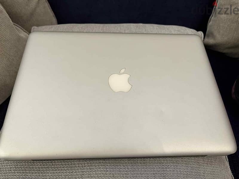 Apple macBook pro mid 2012 1