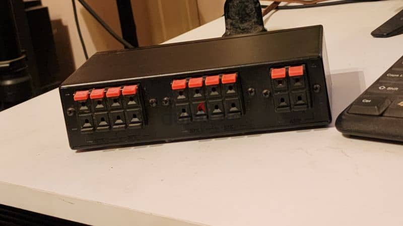 Radioshack speakers selector 1
