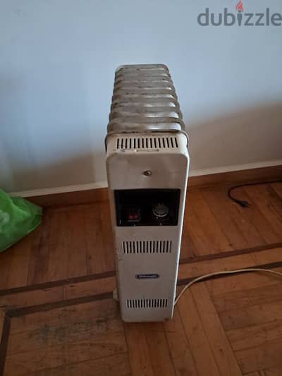 Oil heater Delonghi 8 Fins white