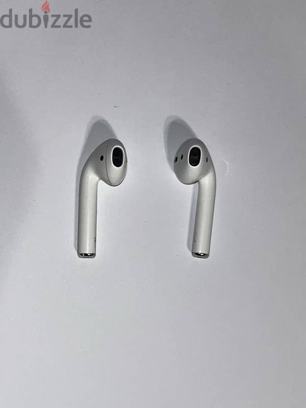 Orginal Airpods 2nd gen 5