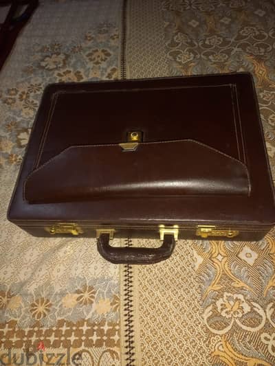 Brieftcases