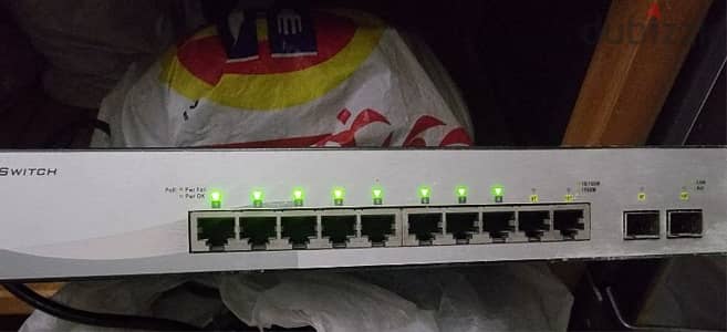 D-Link DGS-1210-10P network switch سويتش شبكات
