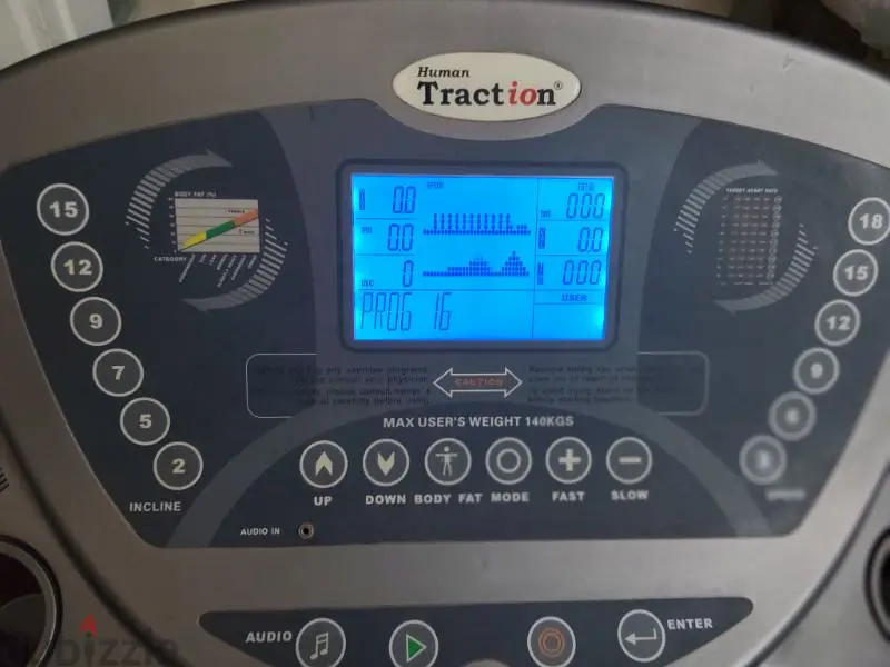 Caminata eléctrica -- Cinta de correr de tracción humana