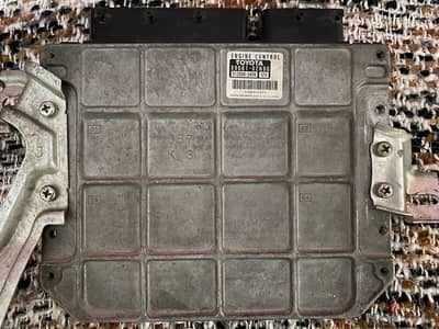 Engine Computer Toyota Corolla 2010 automatic