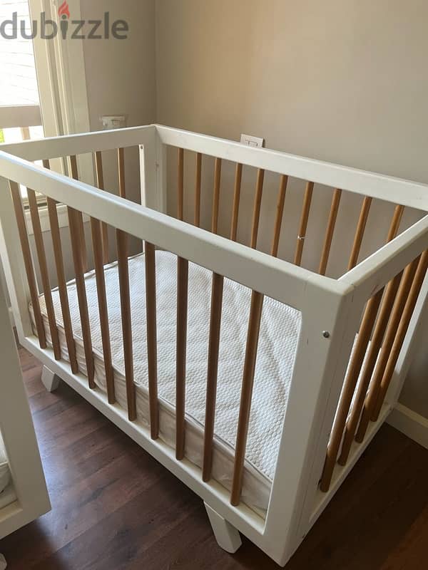 2 cribs 2