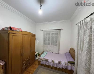 غرفه بشقه للايجار فى الاسكندرية الازاريطة