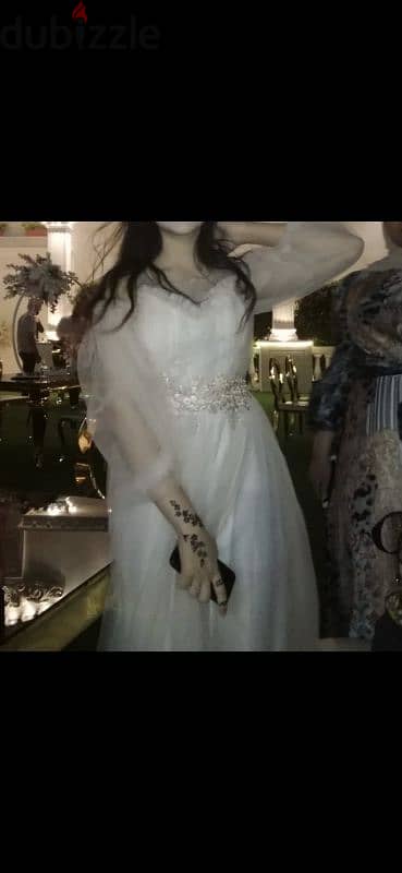 soft feminine dress 3