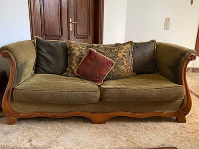 كنبة ٣ وكنبة ٢ وطرابيزة