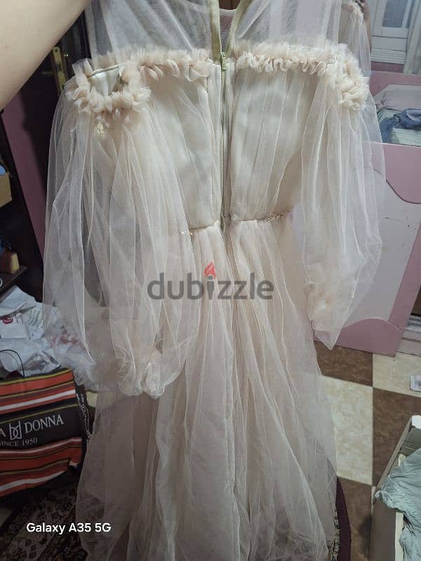 soft feminine dress 4