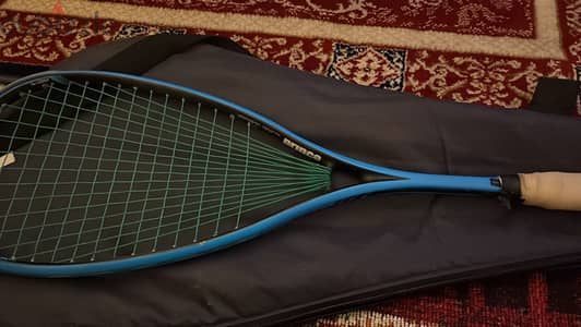 مضرب سكواش حالة ممتازة