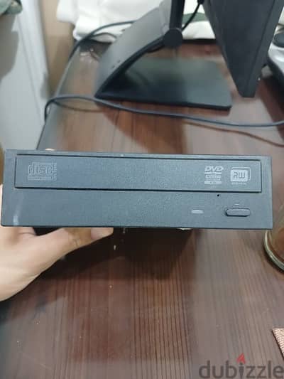 dvd room وارد الخارج