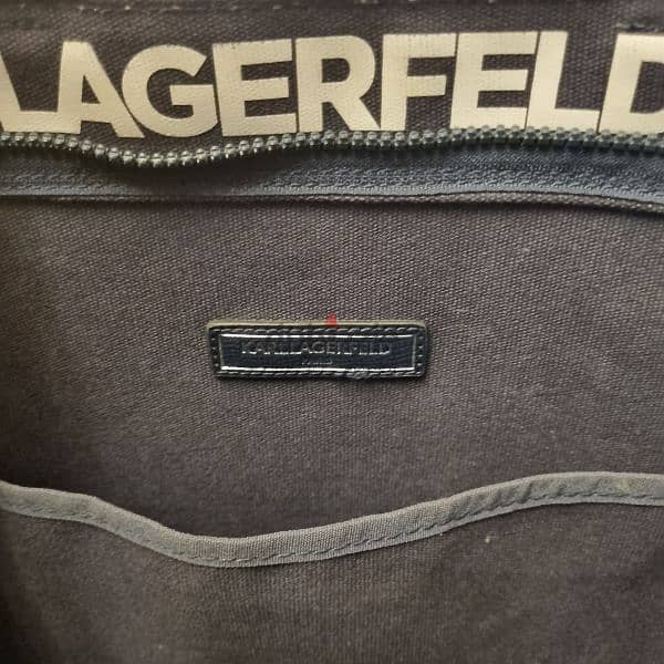 Karl lagerfeld 1