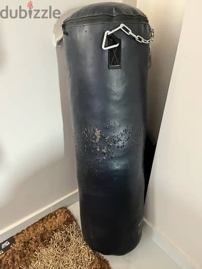 Outshock Punching bag ملاكمة