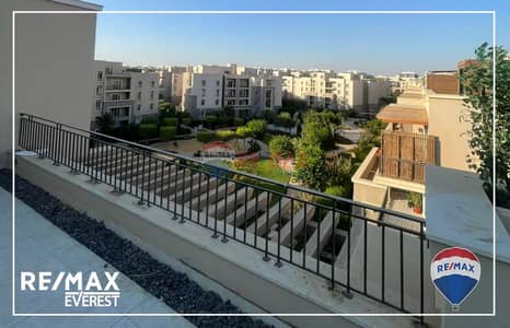 Roof Apartment for Rent in October Plaza – Sodic