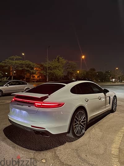 Porsche Panamera 4S 2017