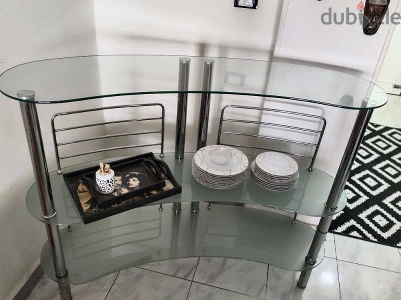 Luxury Glass Bar Unit – Available Today! 1