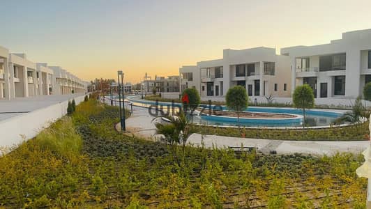Ready to move twin house villa for sale at lake west el sheikh zayed - resale