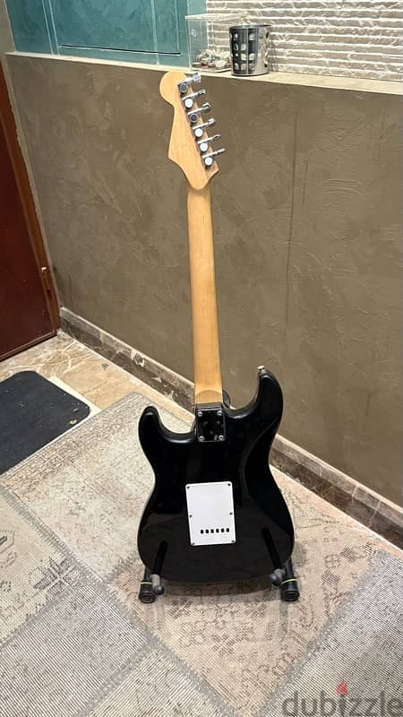 Deviser Electric Guitar – perfect Condition – Black Strat Style 1