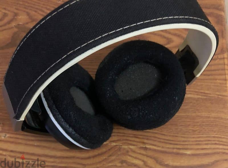 Sennheiser Urbanite XL Wireless 4