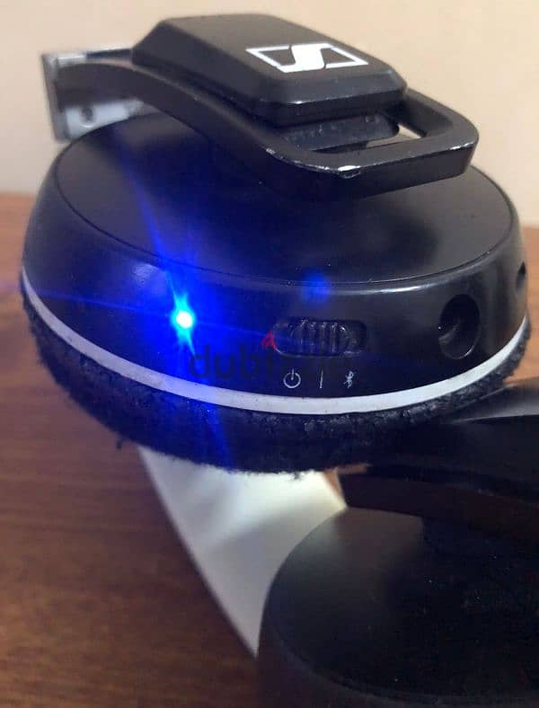 Sennheiser Urbanite XL Wireless 9