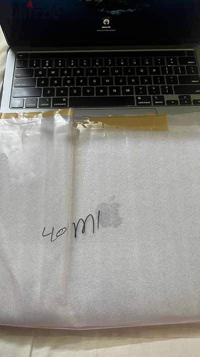 macbook pro m1 13 inch screen original