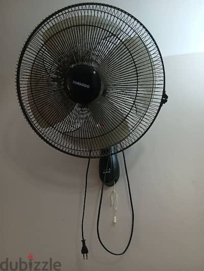 مروحه حائط