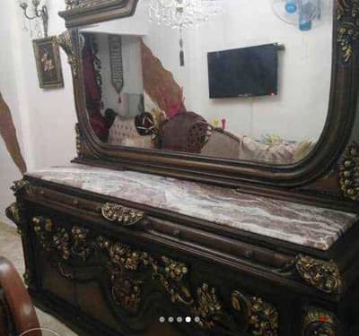 بوفيه لسفره بحاله جيده جدا