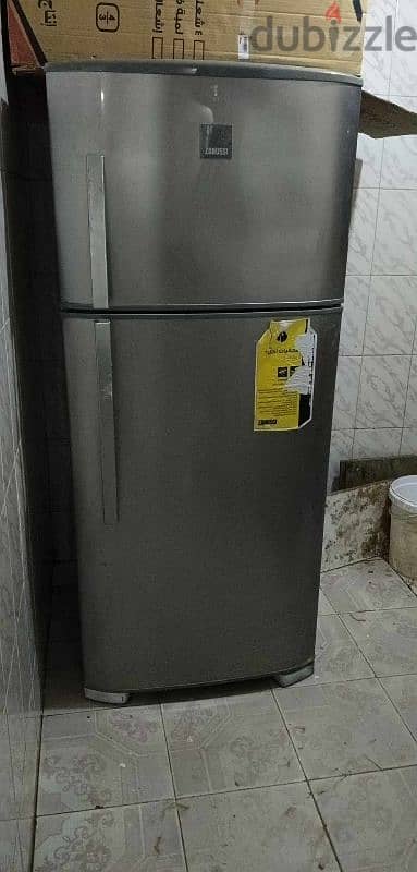 ثلاجة